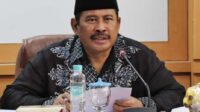 Plt Bupati Bekasi, Akhmad Marjuki menghadiri rapat evaluasi APBD tahun anggaran 2021 dan perencanaan percepatan APBD tahun 2022, di Ruang Rapat Bupati, Komplek Perkantoran Pemda Bekasi, Desa Sukamahi, Cikarang Pusat, Kamis (02/12/2021). Foto: WULAN MAULIDDA/ NEWSROOM DISKOMINFOSANTIK